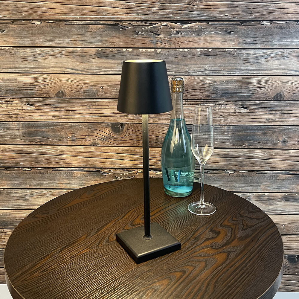 Lumireé laetav LED-lamp