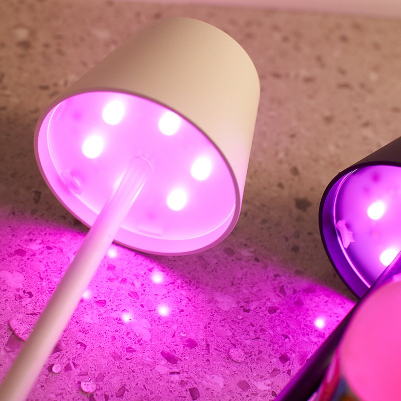 Lumireé laetav LED-lamp