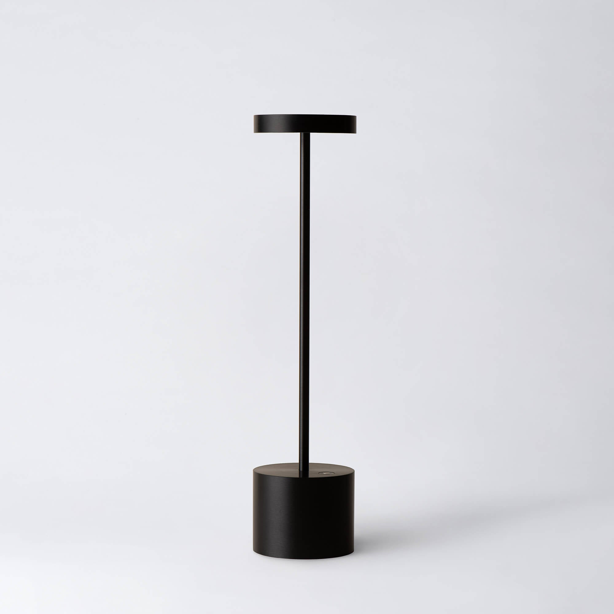 Wireless Charging Lamp Iris (Gold)